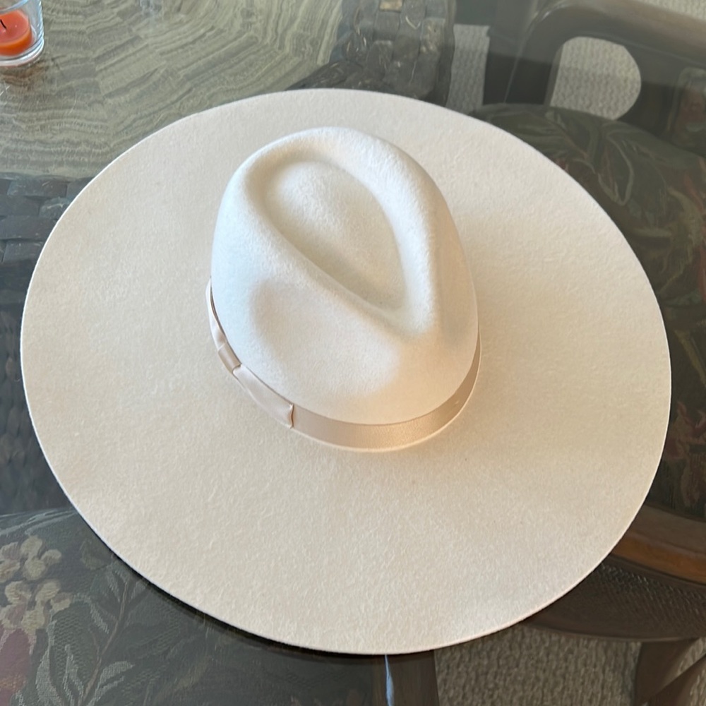 Lack of Color Hat